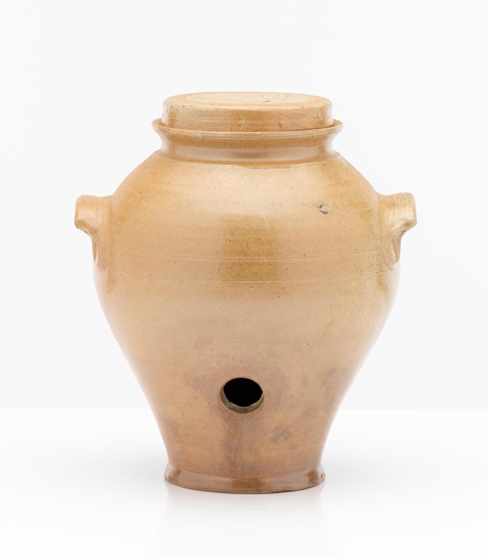 Antique French Vinegar Barrel from Provence with Lid
