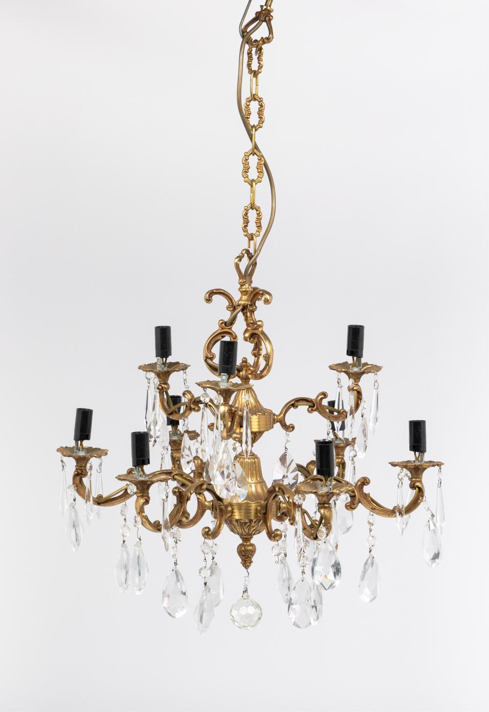 Impressive and elegant French brass Chandelier with Water Drop Crystals