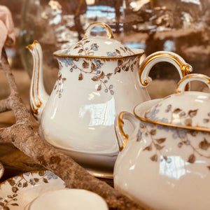 Beautiful 9-piece set of vintage French Limoges crockery