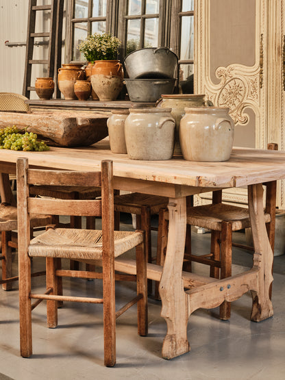 Set of 6 lovely Antique French rush chairs from the French Alps featuring lower backs and a beautiful oak frame