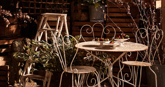 Vintage French Wrought iron garden table with painted white patina from Provence