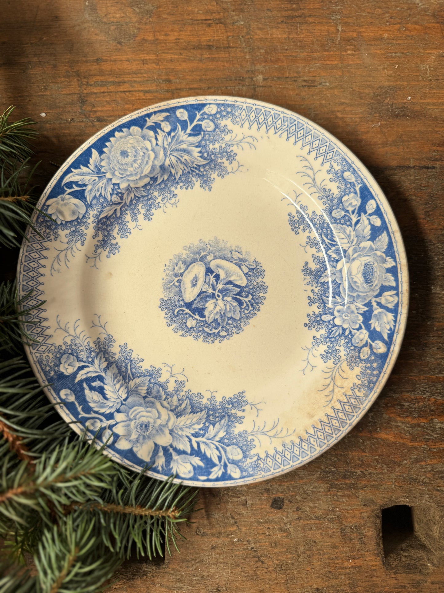 Vintage French Plate - Christmas Edition