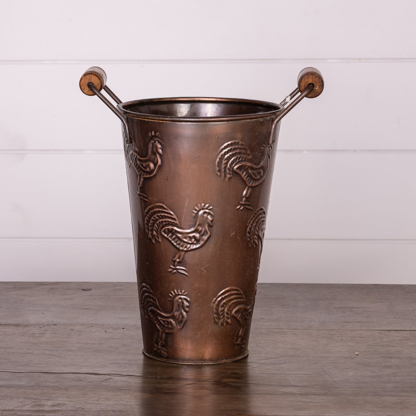 Beautiful large 'coq' copper vessel with handles from Provence