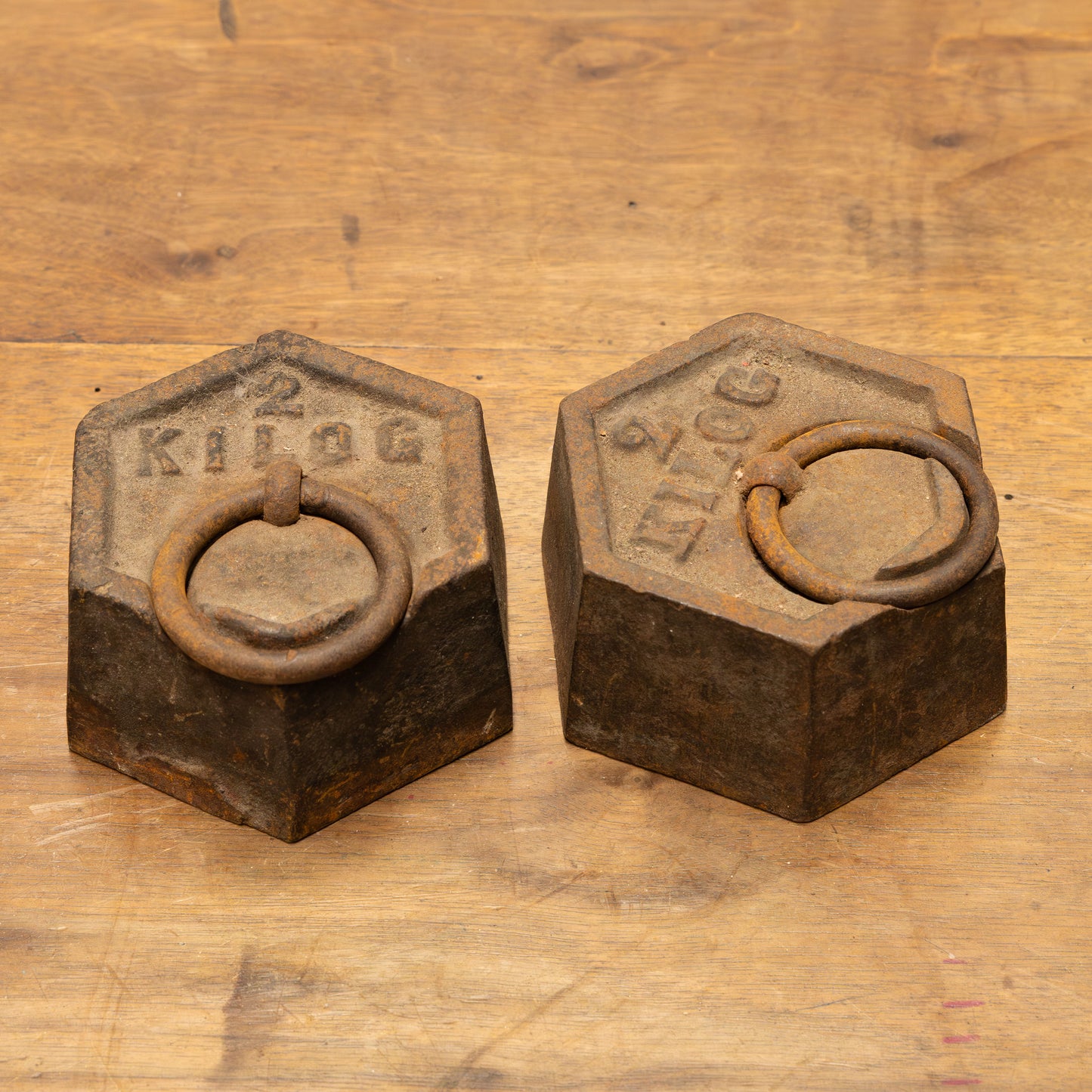Pair of Vintage French kitchen scale 2kg and 3kg measuring weights