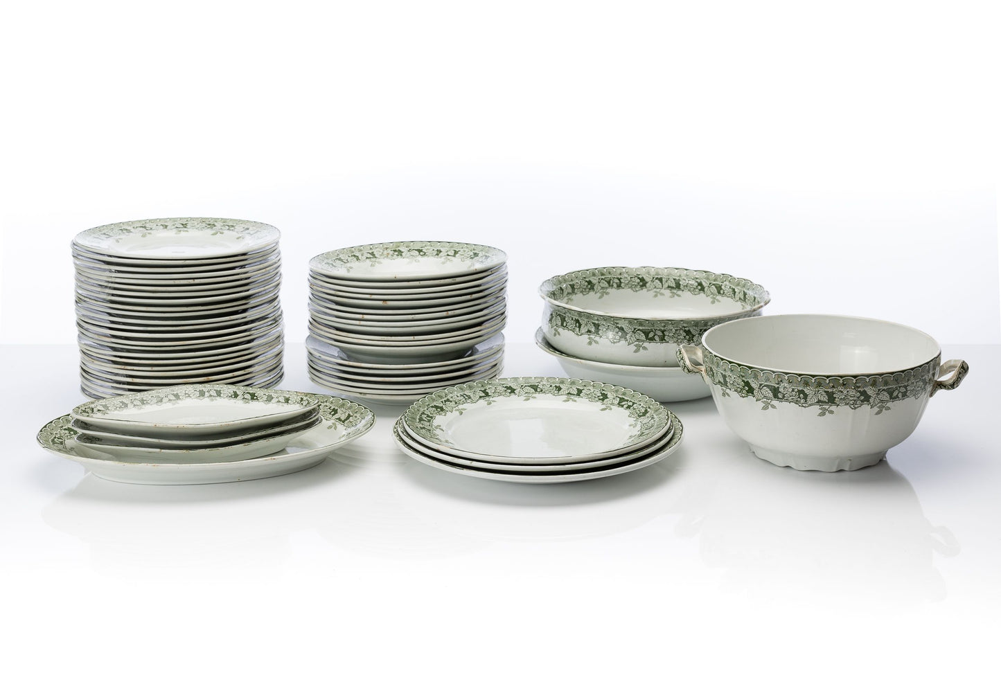Fabulous Set of 50 vintage French green crockery 'St Armand et Hamage'