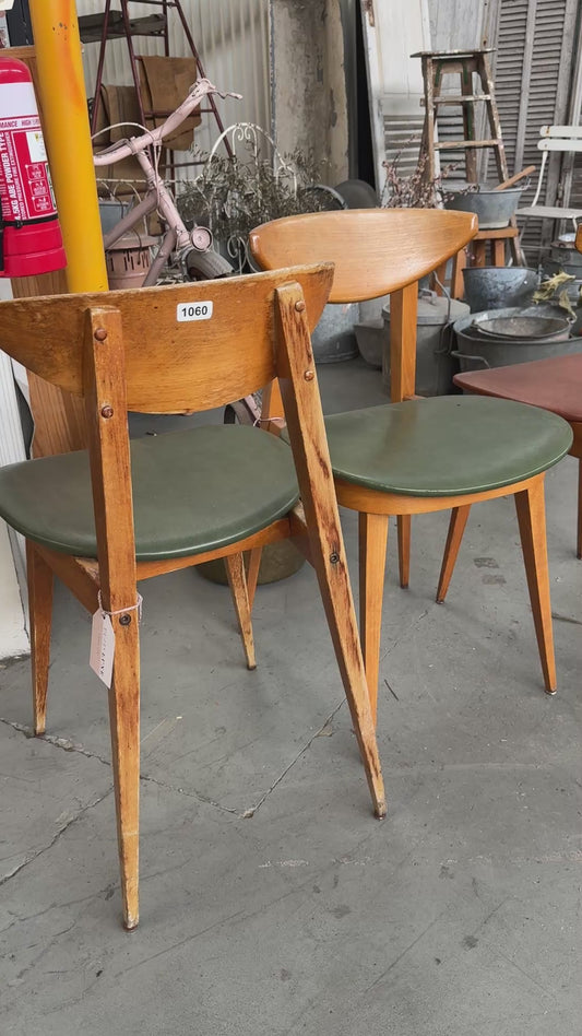 4 vintage French art deco chairs from Paris
