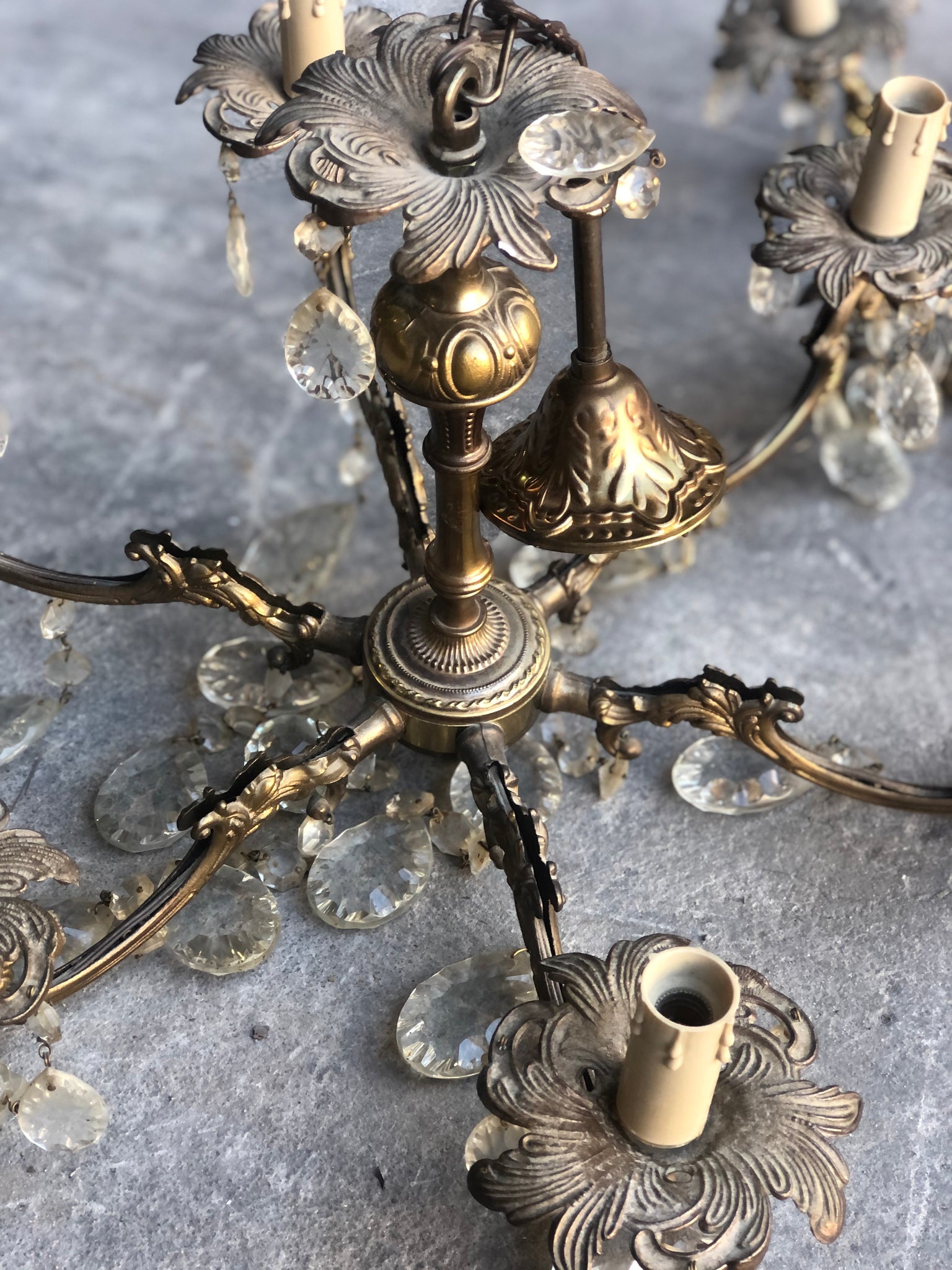 Beautiful Vintage French 6 light brass chandelier